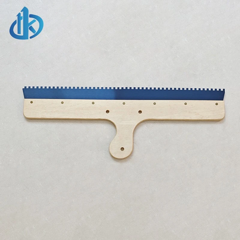 600mm Wooden Handle Scraper